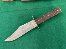 CATTARAUGUS Bowie Hunting Knife  with  Jigged Bone scales & Leather Sheath