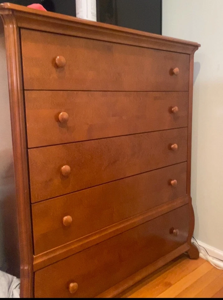 3-Piece Bedroom Set Very Good Condition Pali Design - Image 3 of 4