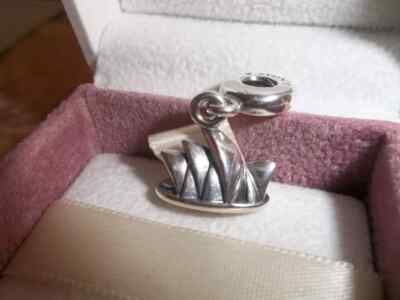 Genuine Pandora Australia SYDNEY OPERA HOUSE Silver Pendant Charm