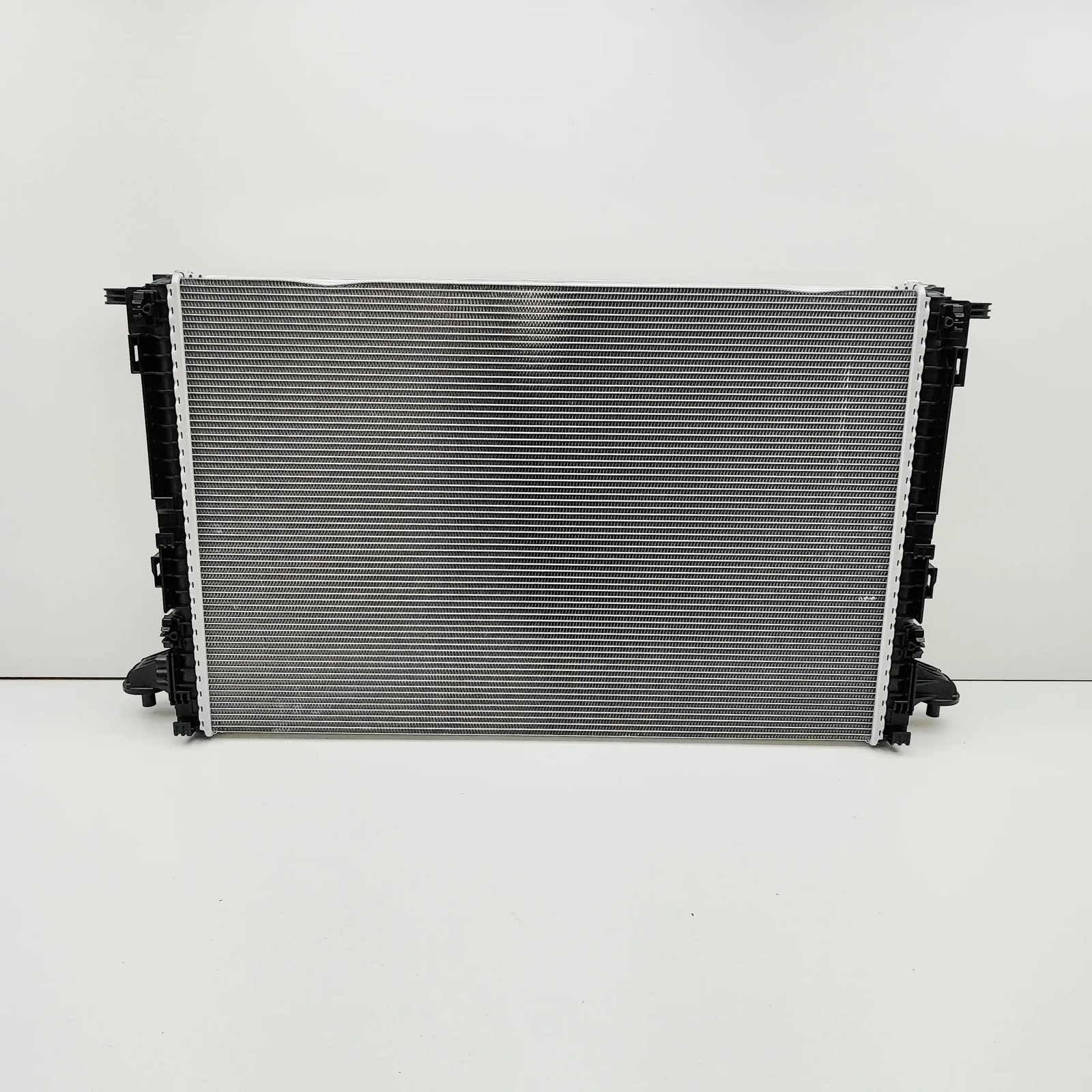 AUDI Q3 8U MK1 Radiator Water Cooler 4N0121251C 2011 36215093 for sale ...