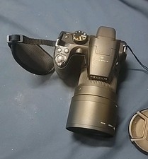 Fujifilm FinePix S S4000 14.0MP Digital Camera. 30X Wide Tested Works Great.
