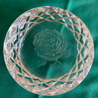 VINTAGE WATERFORD CRYSTAL PAPERWEIGHT FROM IRELAND 3 1/2" ROUND