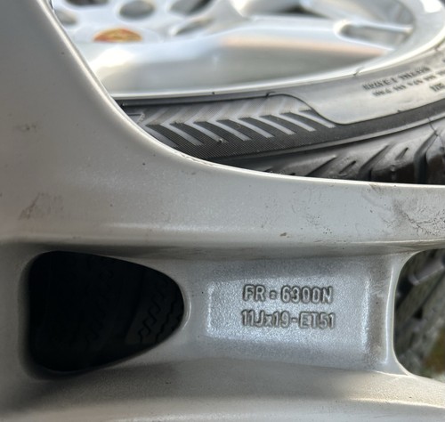 Porsche 997 911 Felgen lobster 8+11x 19 Wheel Rim Set Carrera C4 Winter Nokian - Bild 14 von 24