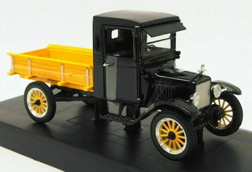 Modellini statici di auto, furgoni e camion Signature Models