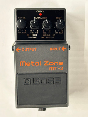 Boss MT-2 Metal Zone guitar pedal - Excellent condition - Tested