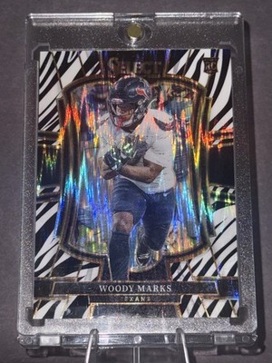 2025 Panini Select - Premier Level Woody Marks #135 Zebra Prizm (RC)