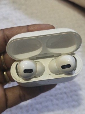 Apple Airpods Pro 1st Generation Model A2190