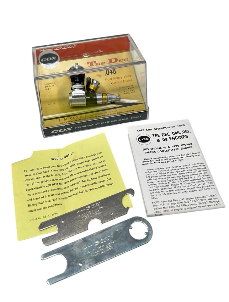 Vintage NOS Cox Tee-Dee .049 No. 170 Airplane Engine in Case Nice! - Image 2 of 4