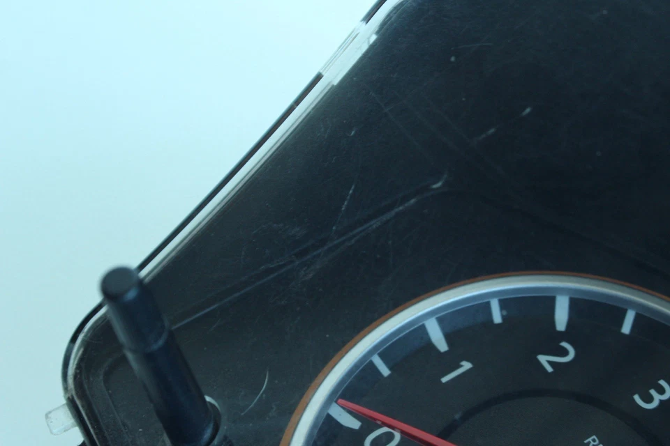 2008 NISSAN TITAN SPEEDOMETER CLUSTER MILEAGE UNKNOWN OEM - Image 4 of 4