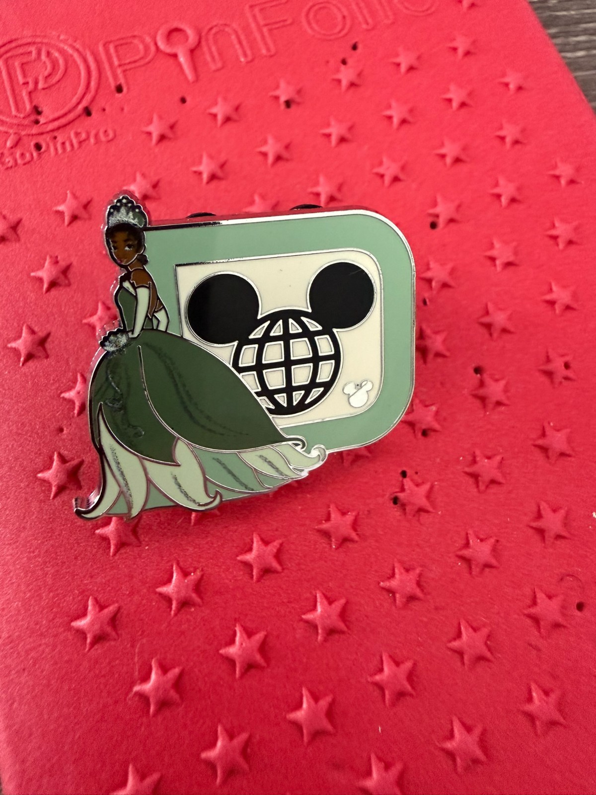 2025 WDW Hidden Disney Pin Tiana D Logo Hidden Mickey Pin Princess and the Frog