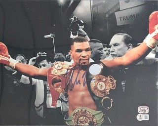 Mike Tyson Signed 11x14 Boxing Photo AUTO BAS Beckett Fiterman Hologram