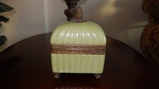 Z-Gallerie Vintage Chinese Celedon Trinket Box