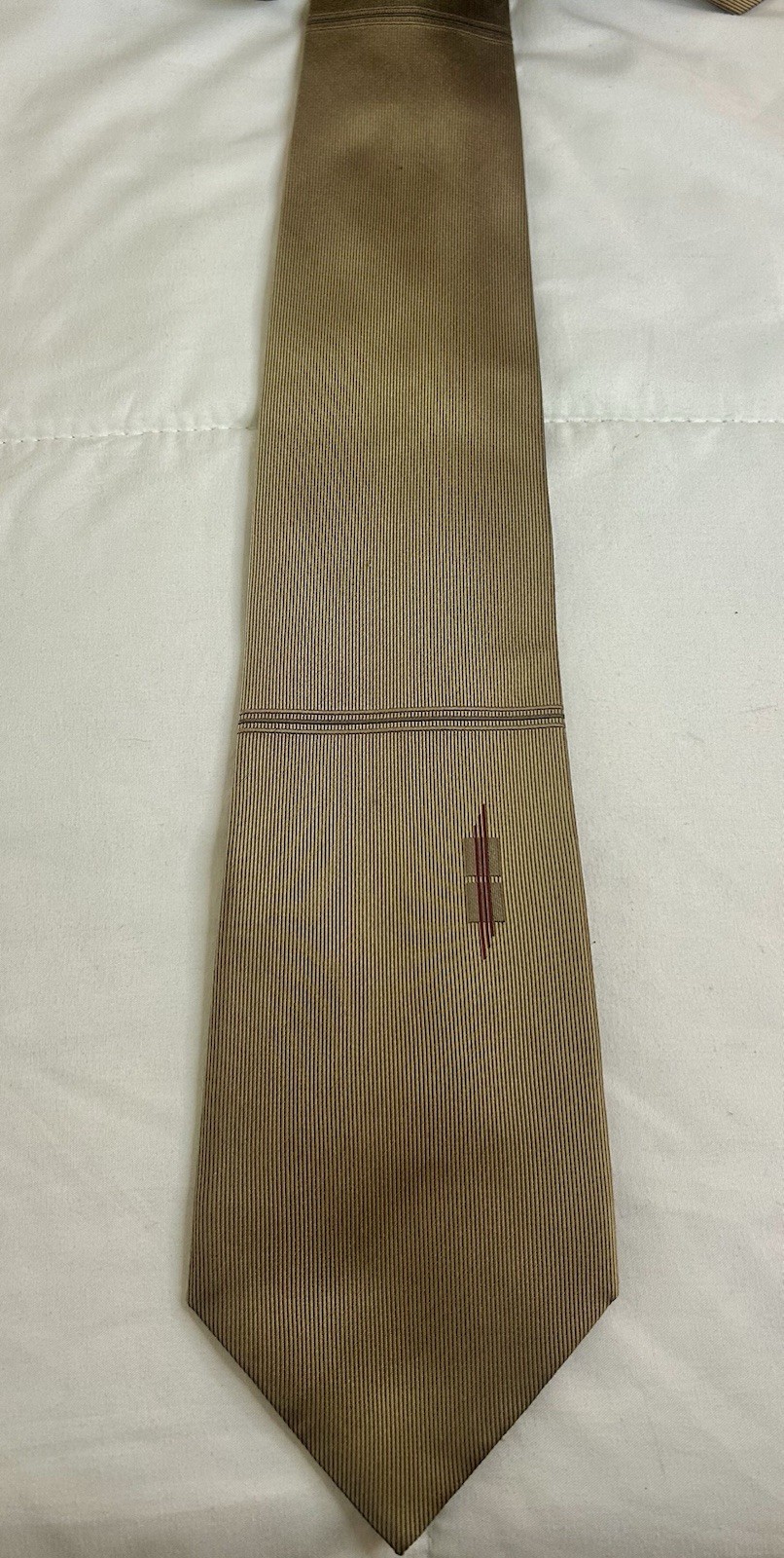 VTG Kenneth Cole Reaction Men's Silk Woven Tie Gold Geometric Pattern Pointed