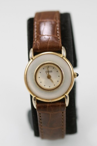 Guess Orologio Donna In Acciaio Inox, Quadrante Champagne Con Funzioni Data E Giorno, Cassa 40mm