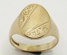Large 9ct Signet Ring Yellow Gold Patterned Oval Signet Ring Size X