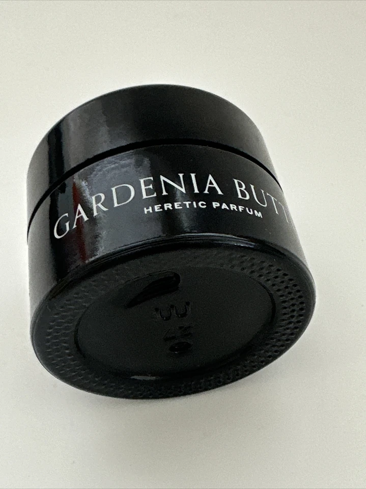Perfume sólido Heretic Parfum Gardenia Butter Foto 3 de 4