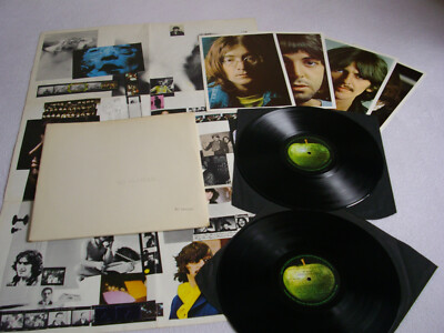 B31655 - The Beatles White Album 1968 Export Issue P-PCS-7067⁄8