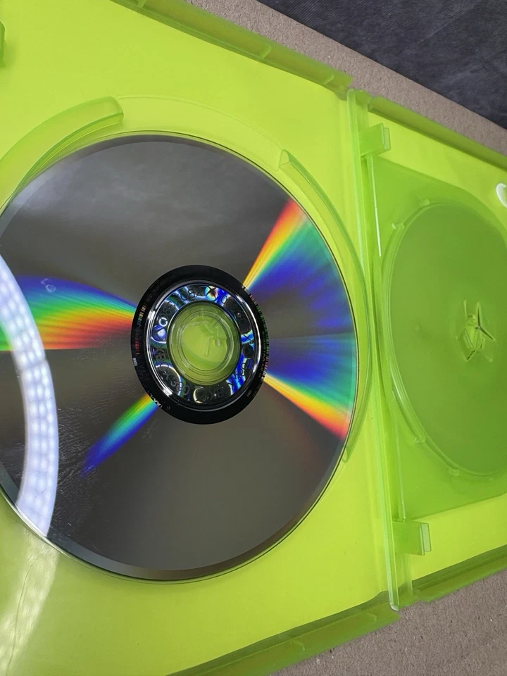 Metal Gear Solid HD Collection Completo CIB para Xbox 360 (2011) Foto 4 de 4