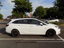 Vauxhall Astra Design (2016) 1.6 CDTi ecoFLEX Design Sports Tourer 5dr Diesel