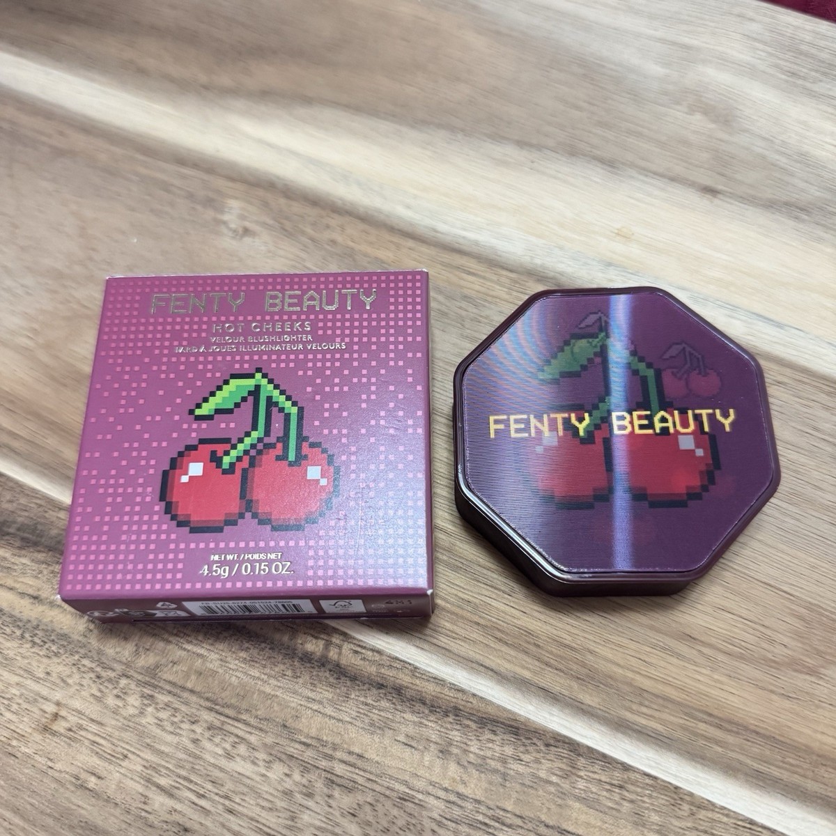 Fenty Beauty Hot Cheeks Velour Blushlighter Cherry Pop LIMITED