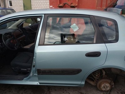 Honda Civic VII 5trg original Tür hinten links Fond G502M Aquagreen met Bj 2001