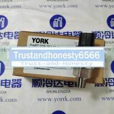 1PCS New For YORK 025-29148-002 Pressure Sensor