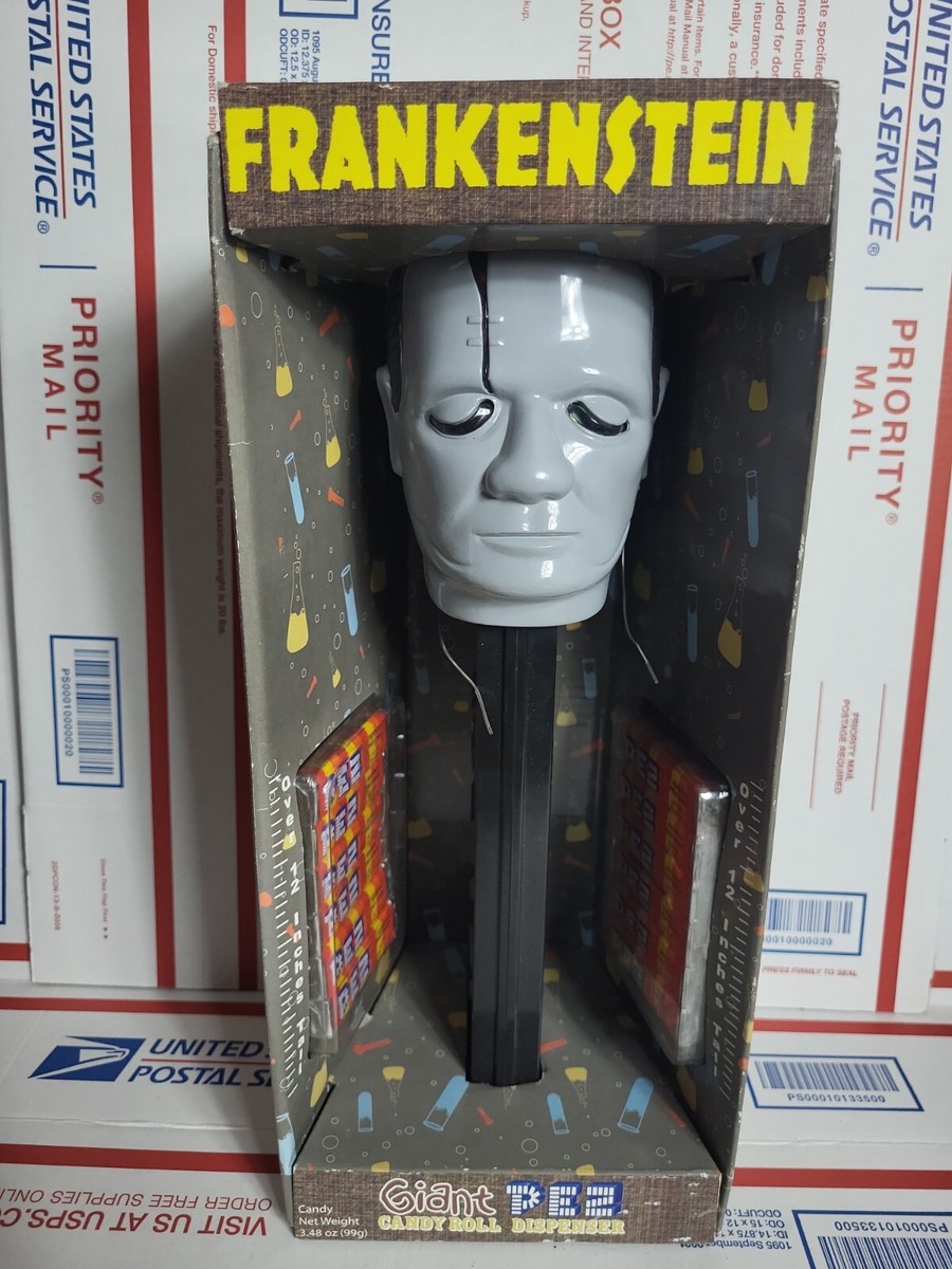 PEZ フランケンシュタイン　ペッツ Vintage Frankenstein Light Up Sound Giant Pez Dispenser