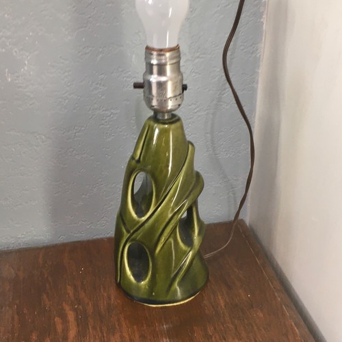 Mid Century Modern Stoneware Table Lamp 10.5" Tall, Vintage Green Glaze, WORKS. - Picture 3 of 14