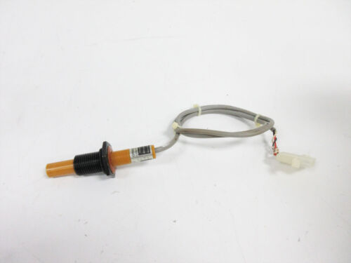 OMRON E2K-X4ME 2 CYLINDER TYPE PROXIMITY SENSOR ~ E2K-X4ME2