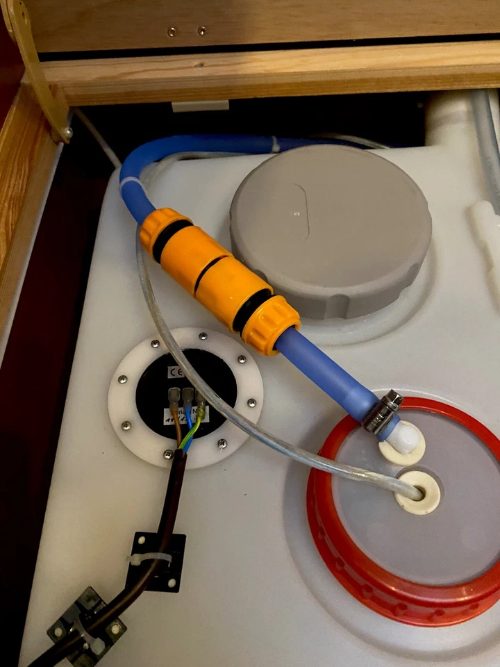 Entwässerungssystem für Wohnwagen/Wohnmobile **NEU** - Bild 3 von 4