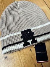 Tommy Hilfiger TH Logo Monogram Beanie Beige / Light Brown One Size BNWT