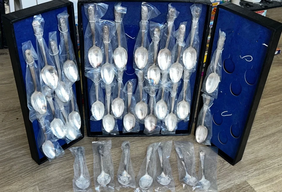 Juego de cuchara conmemorativa Rogers 1960 plateado 34 presidentes ~ EE. UU. con papeleo Foto 4 de 4