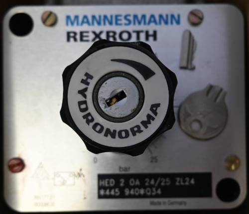 Mannesmann Rexroth Pressure Switch HED 2 0A 24/25 ZL24 Hydronorma Pressostat
