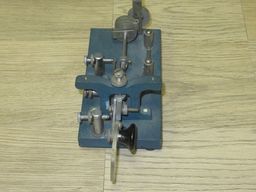 Morse Code Machine Telegraph Key Signal Ham Radio RCAF by Wilson Mfg Canada - Zdjęcie 5 z 6
