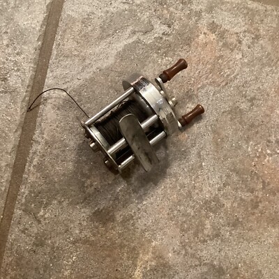 Moulinet de pêche vintage South Bend Perfectoreno modèle A n° 750