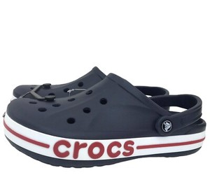 crocs under 1000
