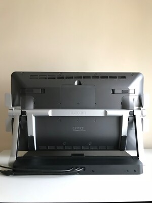 wacom Cintiq27QHD + エルゴスタンド