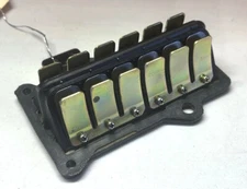 USED 14112T Mercury Reed Block 18-25hp