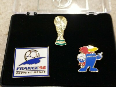 France World Cup 1998 France Victory Commemorative Pin Badge Super