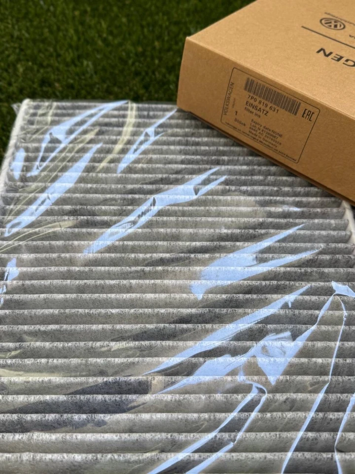 Filtro de aire de cabina OEM para VW Touareg Porsche Cayenne Audi Q7 7P0819631 Foto 2 de 4