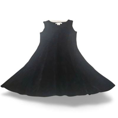 Kiara Dress Medium Black Sleeveless A-Line Scoop Neck Stretch Fit Flare