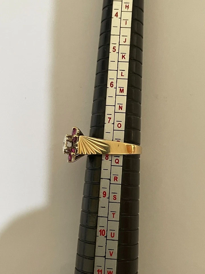 1976 Ruby & Diamond Ring 9ct Gold Vintage Ring Diamond Ruby Ring - Size P 1/2 - Image 4 of 4