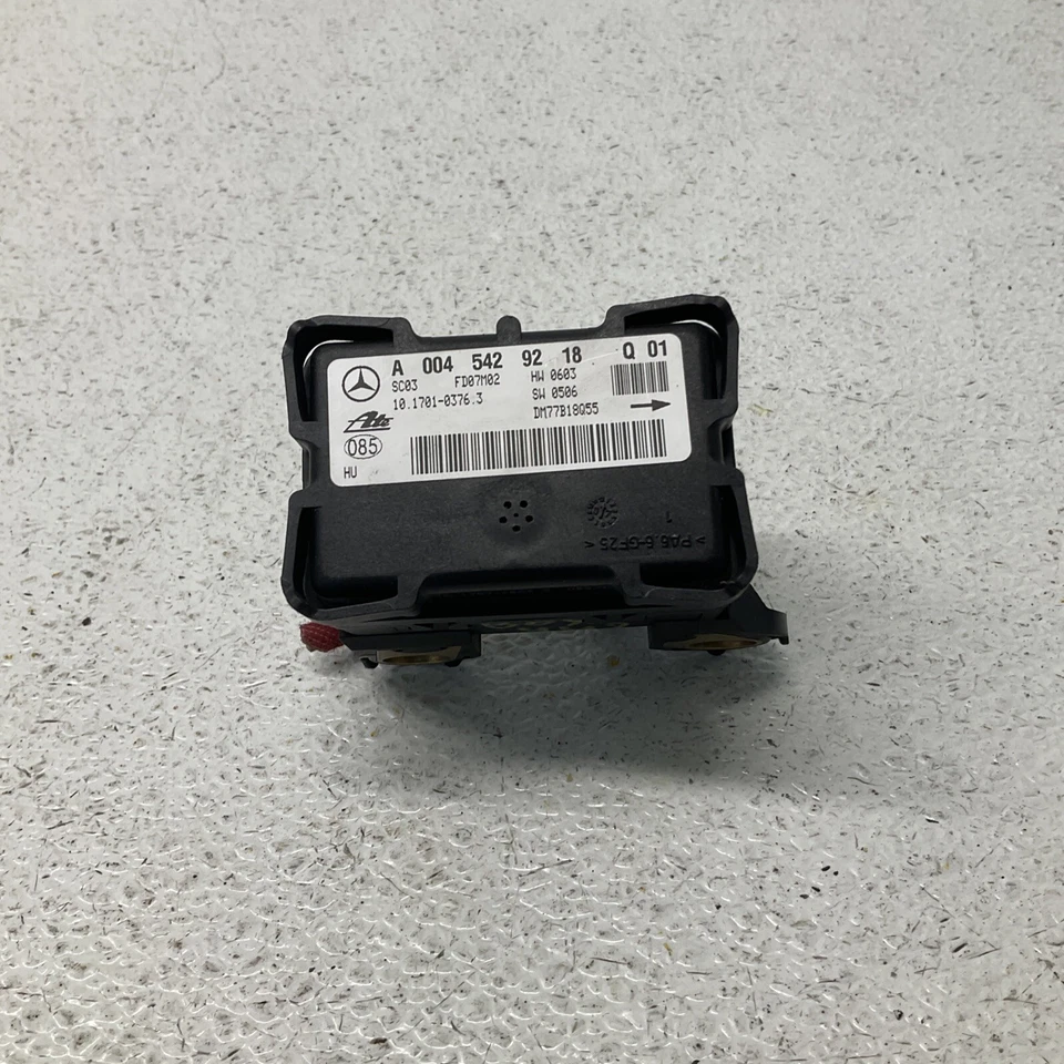 07 Mercedes Benz C230 aceleración guiñada sensor A0045429218 Foto 2 de 4