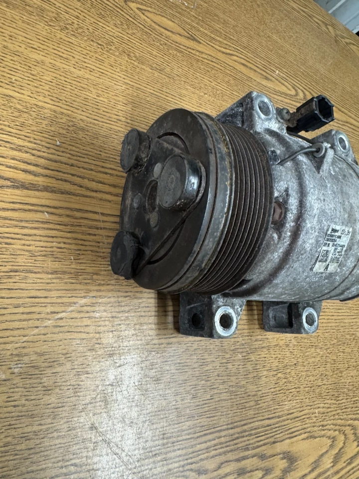 2011-2017 Infiniti QX56 QX80 AC A/C Air Conditioning Compressor Pump OEM - Image 2 of 4