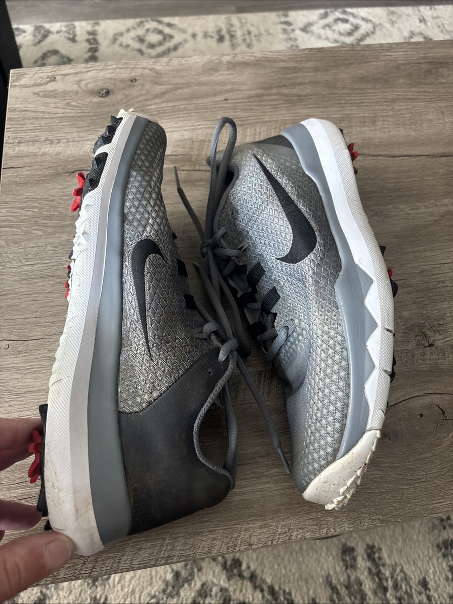 NIKE - T.W NG15-704884-001-md-1.jpg
