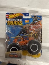 Hot Wheels Monster Truck 1:64 Diecast Vehicle -Board Wild Freestyle Wreckers