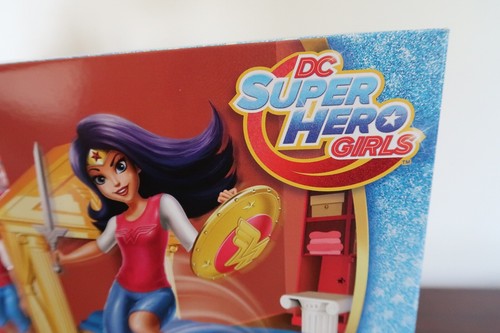 DC Super Hero Girls Wonder Woman Bedroom Set with Exclusive Wonder Woman - Picture 6 of 7