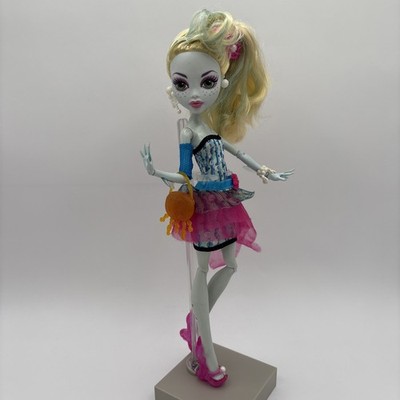 Monster High Lagoona Blue Dot Dead Gorgeous Doll Mattel 2012 NC w Purse
