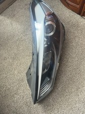 Hyundai Tucson Headlight Nearside Passenger side Genuine 2018