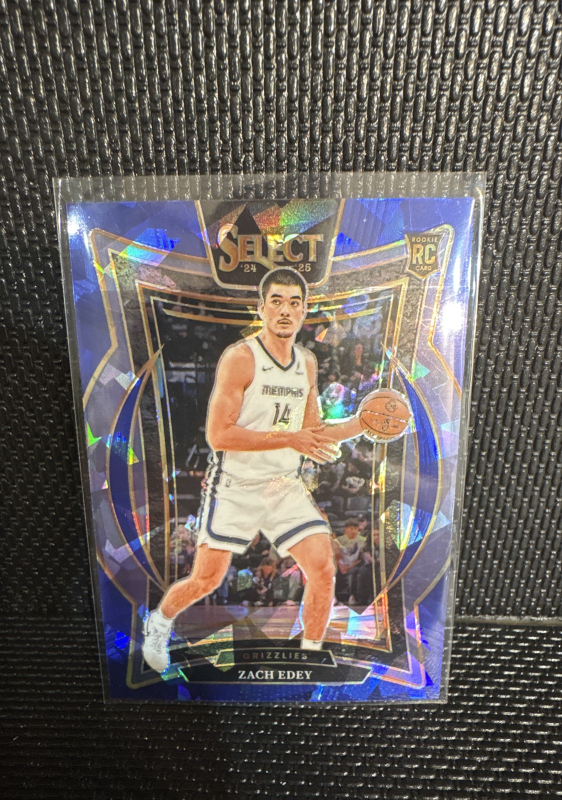 2024-25 Panini Select - Concourse Zach Edey #98 Blue Cracked Ice Prizm (RC)
